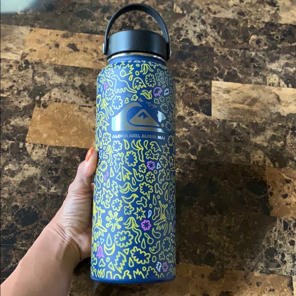 GENTLY USED Hydro Flask 40oz - Quicksilver edition